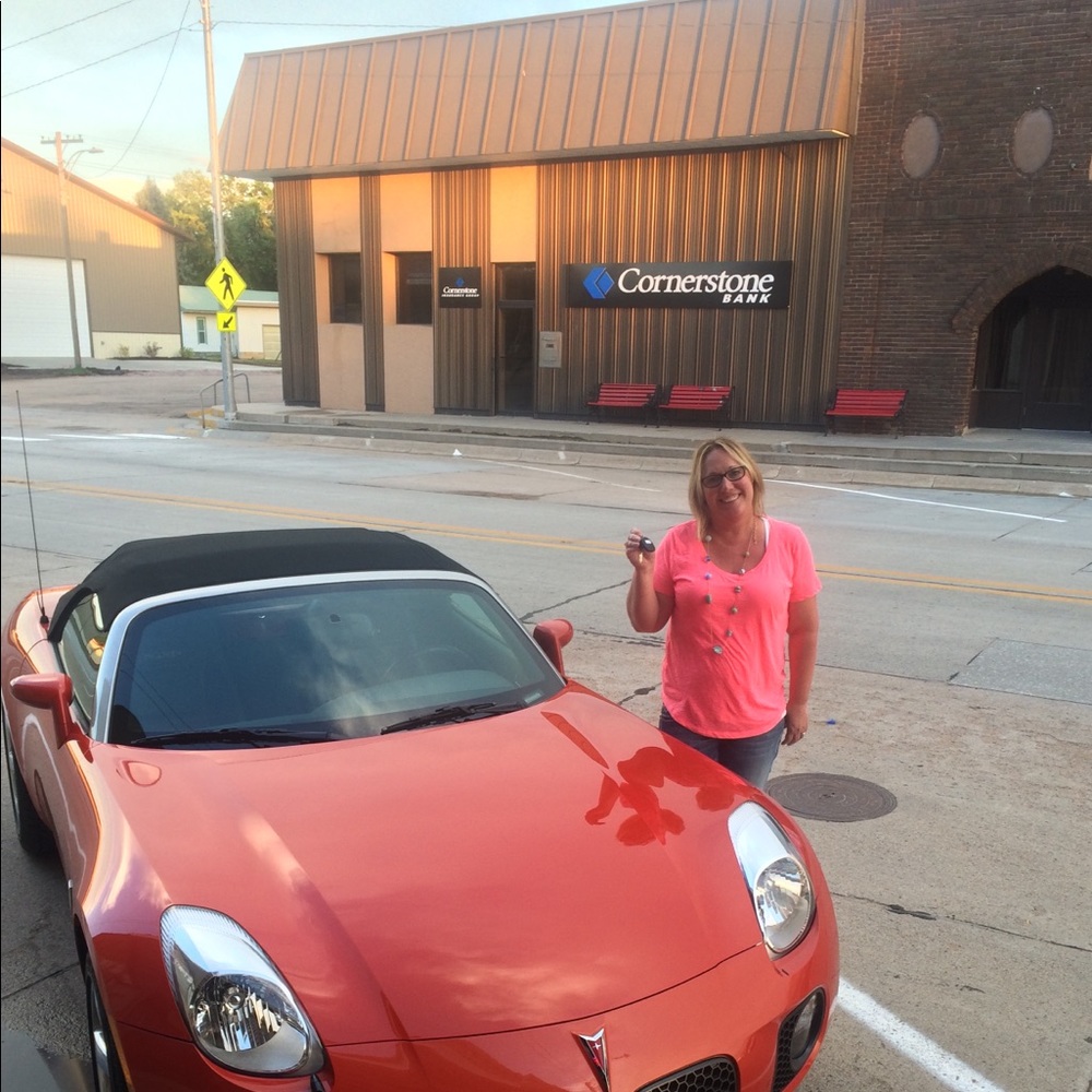 Meet your Posher, Shey